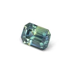 Nangi fine jewelry - green sapphire gemstone in gold