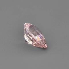 Nangi fine jewelry - pink gemstone in gold