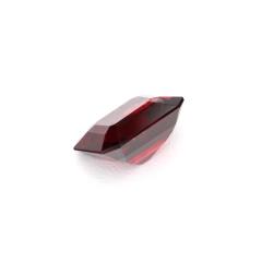 Nangi fine jewelry - red ruby gemstone in gold