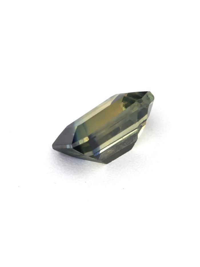 Nangi fine jewelry - yellow gemstone in gold