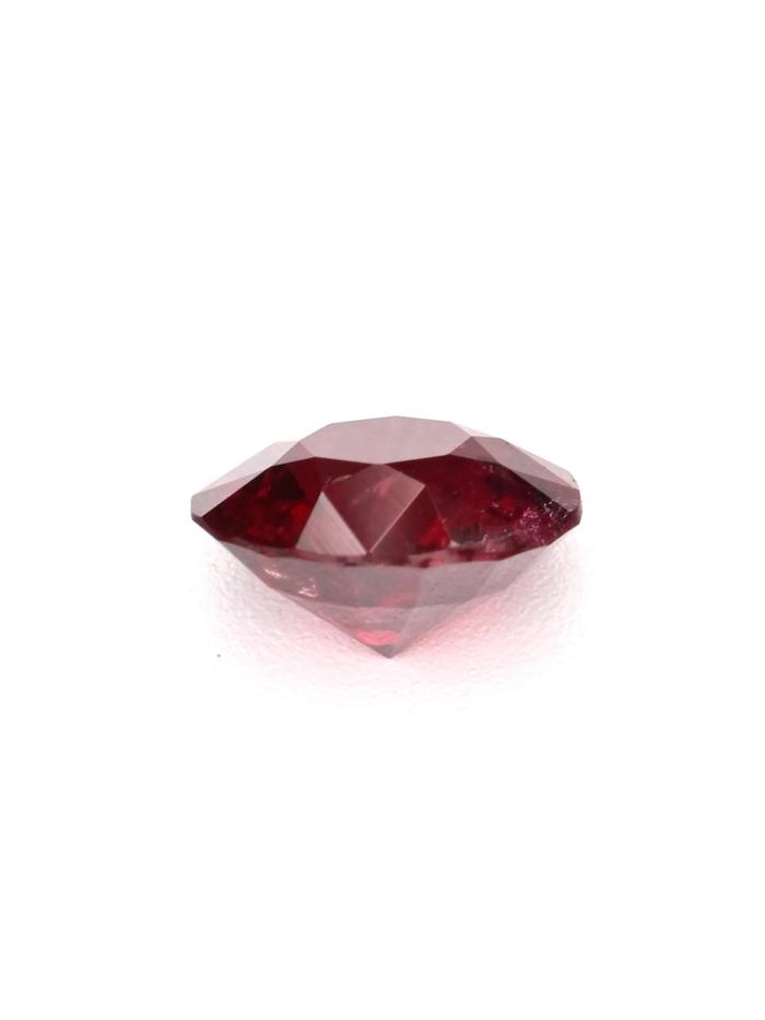 Nangi fine jewelry - red gemstone in gold