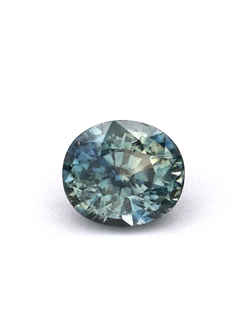 1.01 ct Bicolored, Oval Sapphire