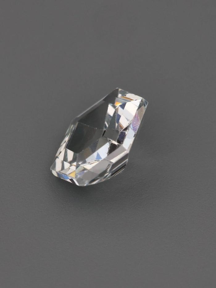 Nangi fine jewelry - champagne gemstone in gold