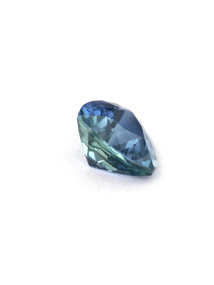 Nangi fine jewelry - blue gemstone in gold