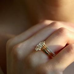 Nangi fine jewelry - white ring in gold