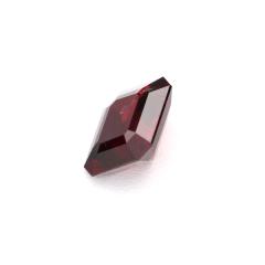 Nangi fine jewelry - red ruby gemstone in gold