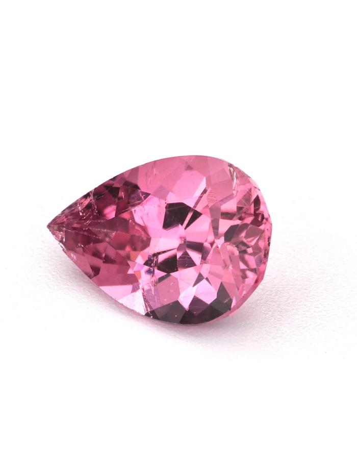 Nangi fine jewelry - pink gemstone in gold