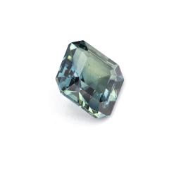Nangi fine jewelry - teal / Peacock gemstone in gold