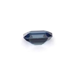 Nangi fine jewelry - blue sapphire gemstone in gold