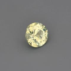 Nangi fine jewelry - yellow gemstone in gold