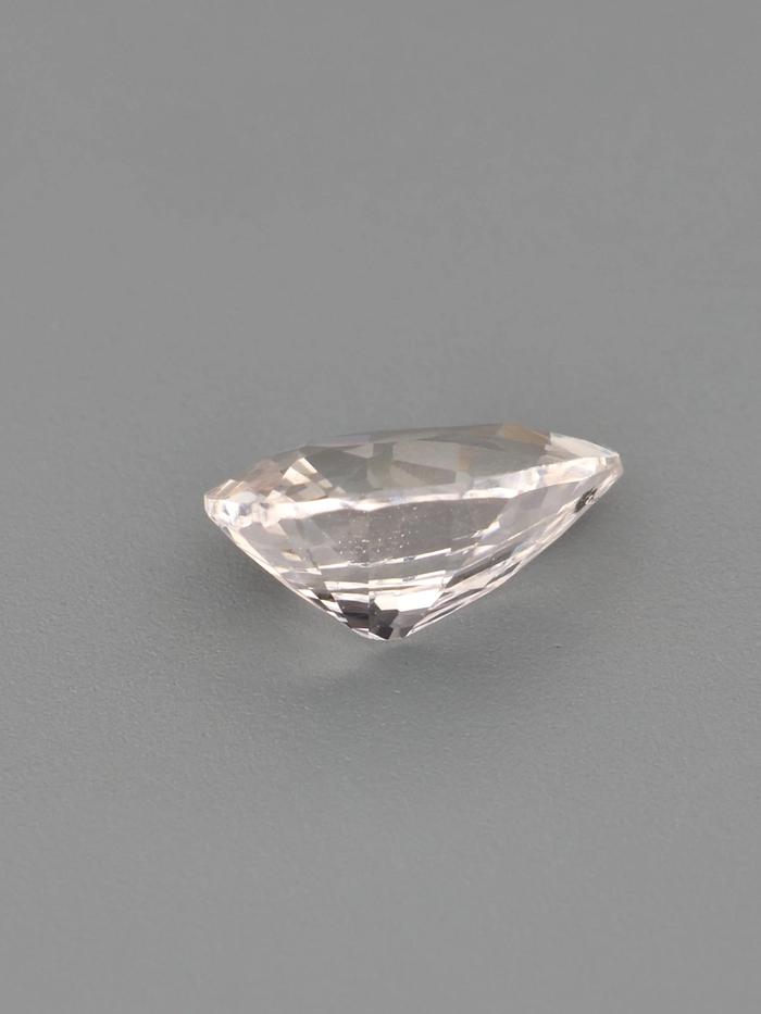 Nangi fine jewelry - champagne gemstone in gold