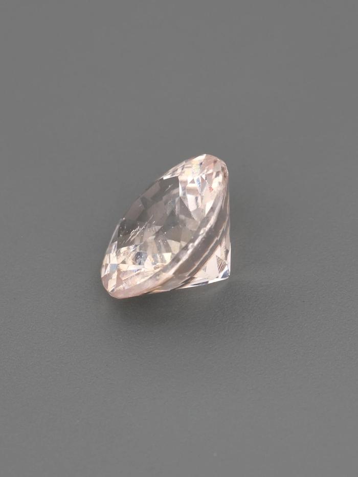 Nangi fine jewelry - champagne sapphire gemstone in gold