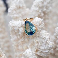 Nangi fine jewelry - blue sapphire earring in yellow gold