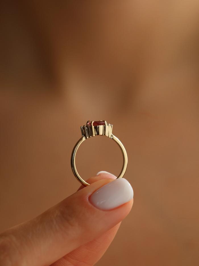 Nangi fine jewelry - pink ring in yellow gold