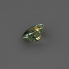 Nangi fine jewelry - green gemstone in gold