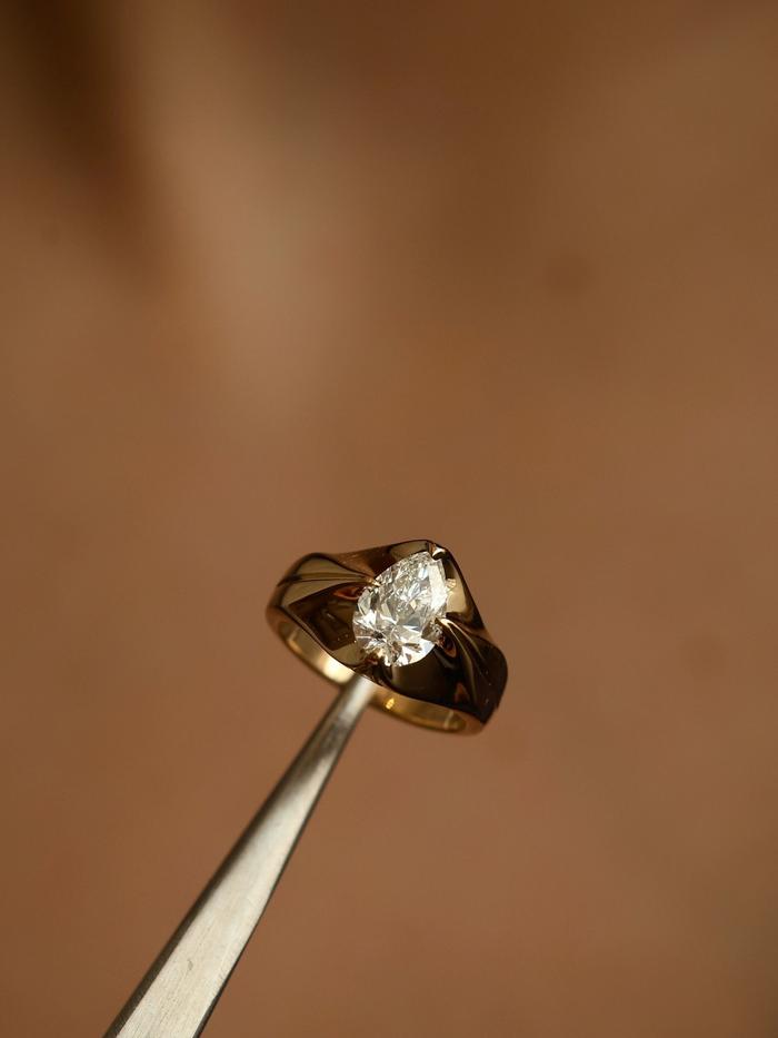 Nangi fine jewelry - ring in gold