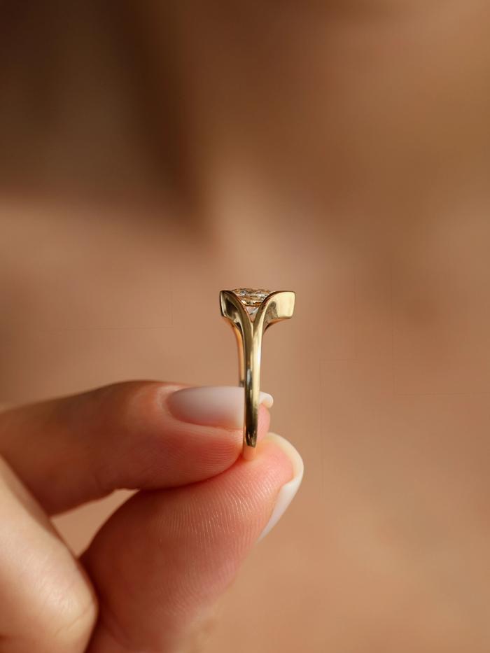 Nangi fine jewelry - ring in gold