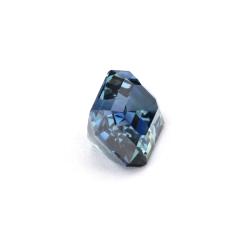 Nangi fine jewelry - teal / Peacock sapphire gemstone in gold