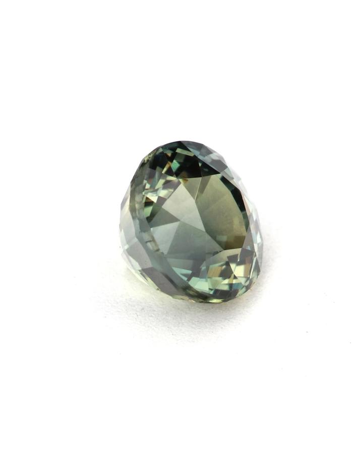Nangi fine jewelry - green gemstone in gold