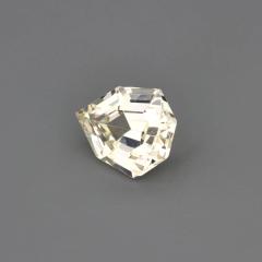 Nangi fine jewelry - champagne sapphire gemstone in gold