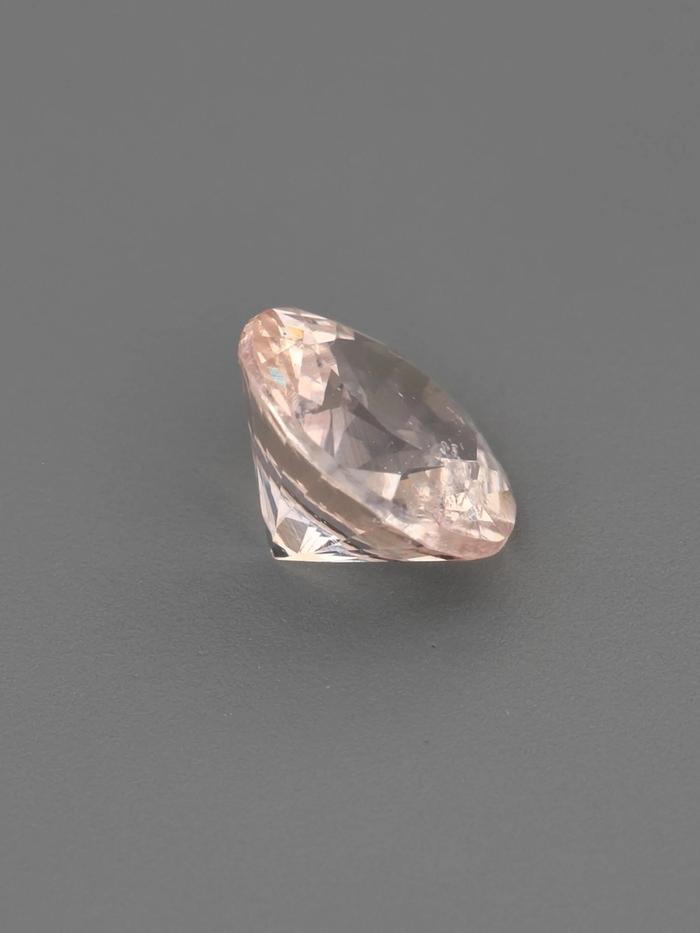 Nangi fine jewelry - champagne sapphire gemstone in gold