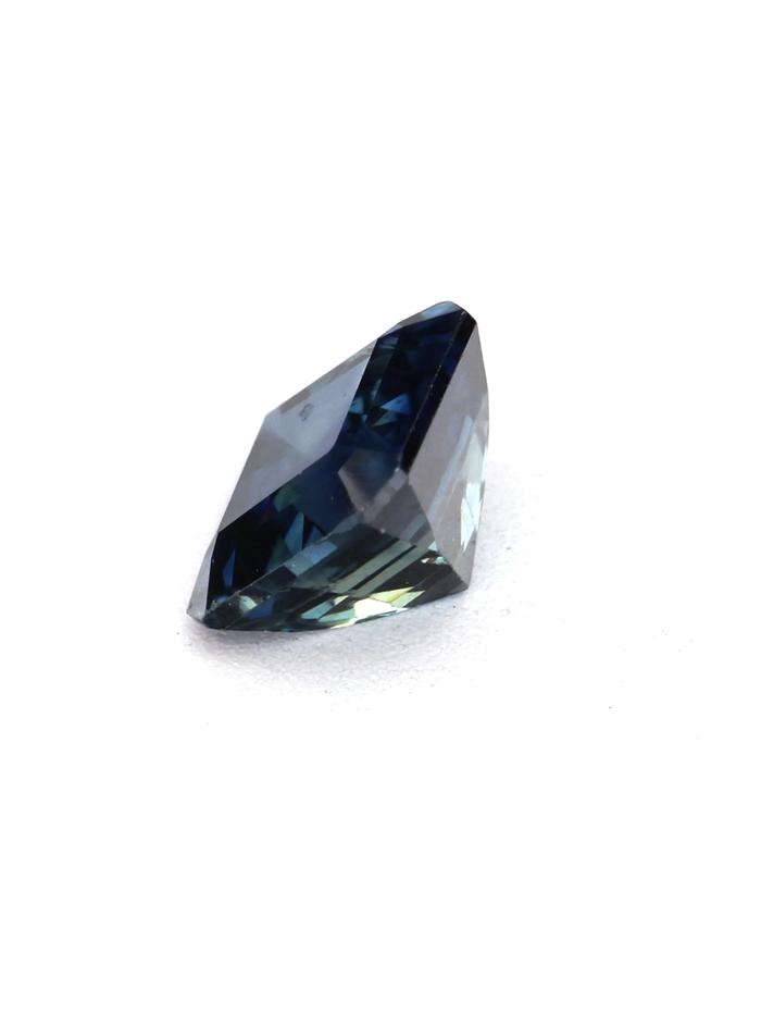 Nangi fine jewelry - teal / Peacock gemstone in gold