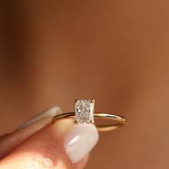 Nangi fine jewelry - white ring in gold