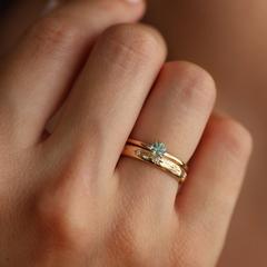 Nangi fine jewelry - green ring in gold