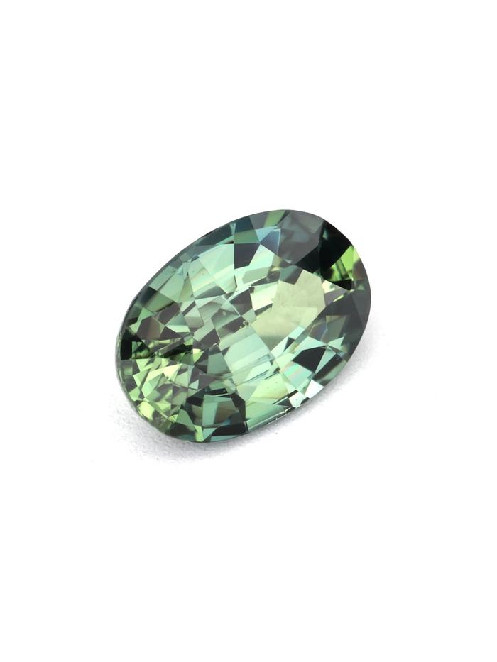 Nangi fine jewelry - green gemstone in gold