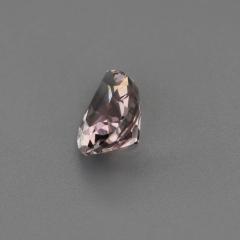 Nangi fine jewelry - pink gemstone in gold
