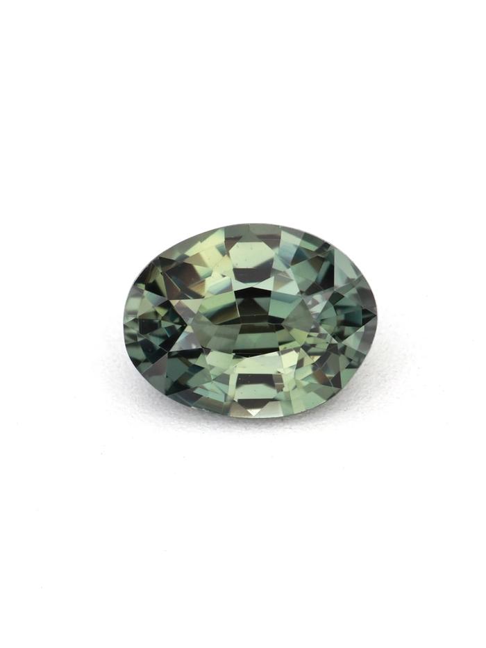 Nangi fine jewelry - green gemstone in gold