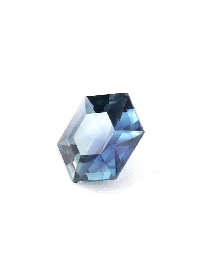 Nangi fine jewelry - teal / Peacock gemstone in gold