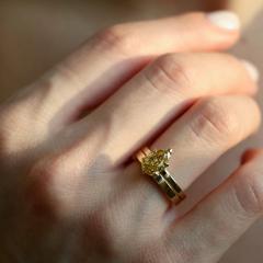 Nangi fine jewelry - champagne lab-grown diamond ring in yellow gold