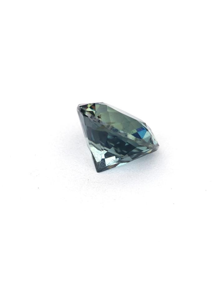 Nangi fine jewelry - blue gemstone in gold