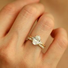 Nangi fine jewelry - white ring in gold