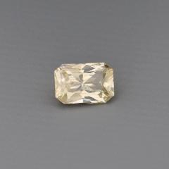 Nangi fine jewelry - yellow sapphire gemstone in gold