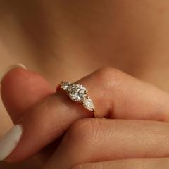 Nangi fine jewelry - white lab-grown diamond ring in gold