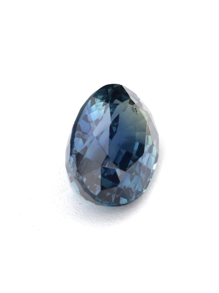 Nangi fine jewelry - teal / Peacock gemstone in gold