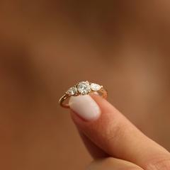 Nangi fine jewelry - white lab-grown diamond ring in gold