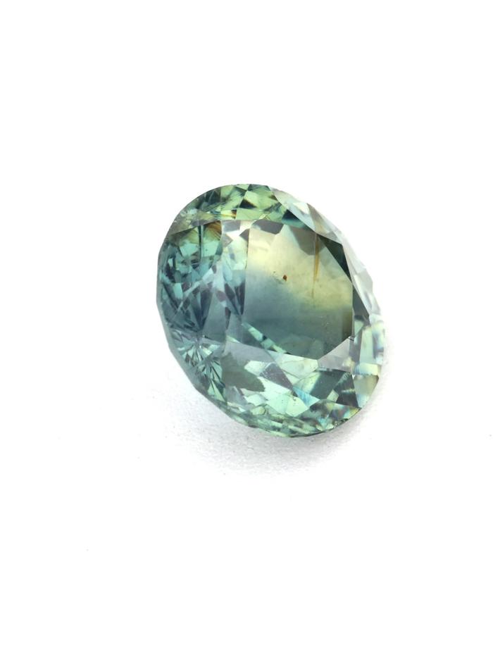 Nangi fine jewelry - green gemstone in gold