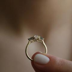 Nangi fine jewelry - white lab-grown diamond ring in yellow gold