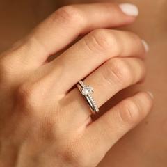 Nangi fine jewelry - white lab-grown diamond ring in gold
