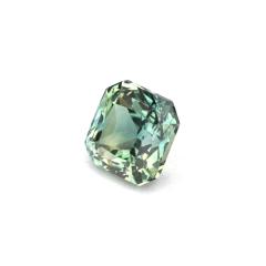 Nangi fine jewelry - green sapphire gemstone in gold