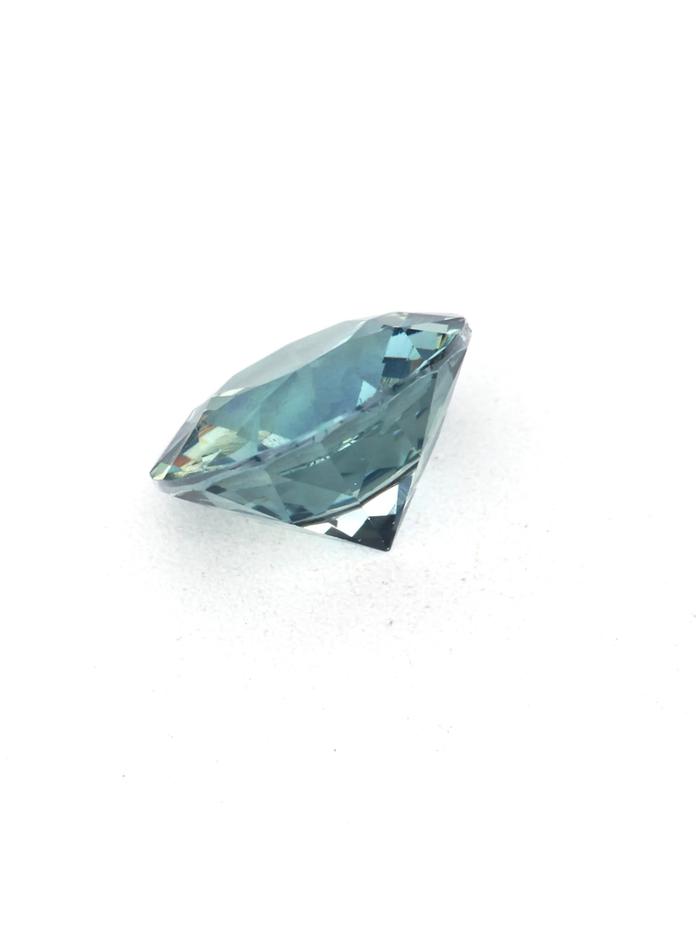 Nangi fine jewelry - blue gemstone in gold