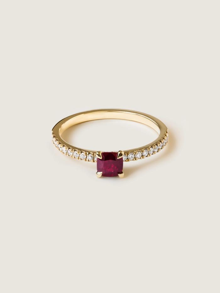 Nangi fine jewelry - red ruby ring in yellow gold