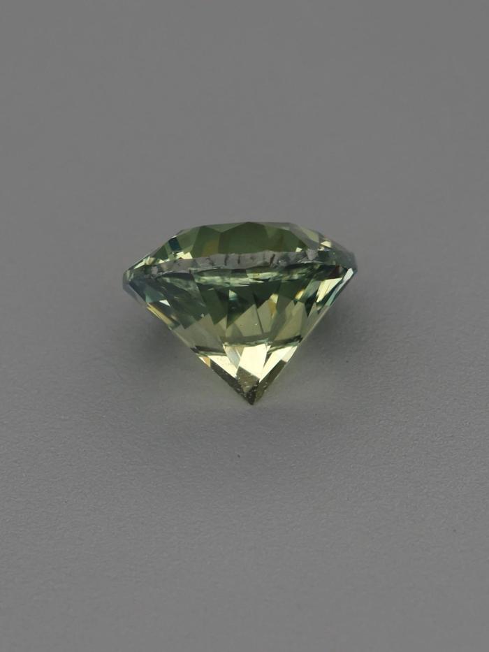 Nangi fine jewelry - yellow gemstone in gold