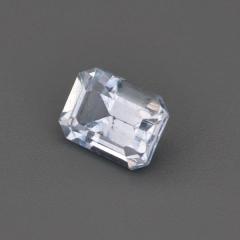 Nangi fine jewelry - blue gemstone in gold
