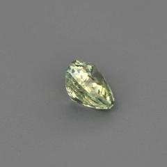 Nangi fine jewelry - green gemstone in gold