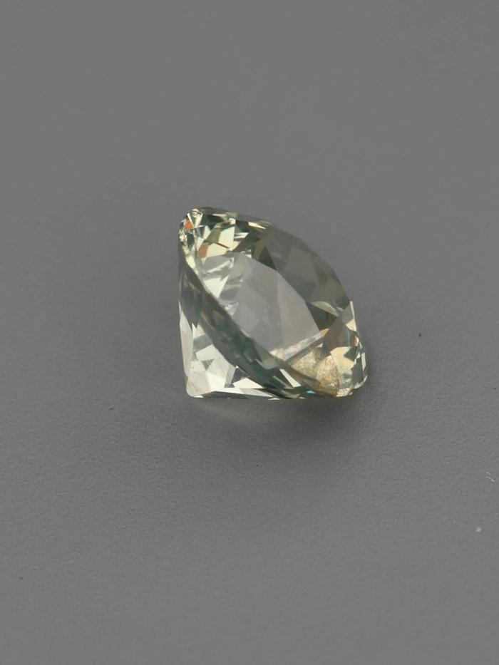 Nangi fine jewelry - yellow sapphire gemstone in gold