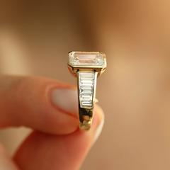 Nangi fine jewelry - white ring in gold